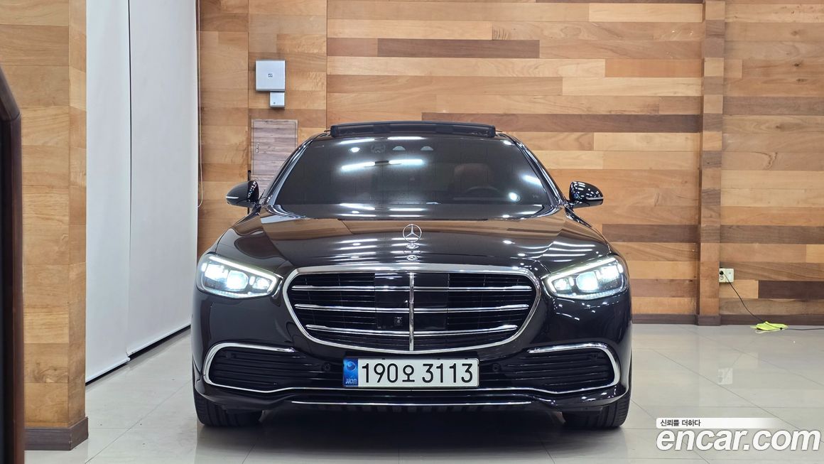 Mercedes-Benz S-Class 2022