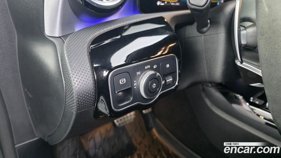 Mercedes-Benz CLA-Class 2022