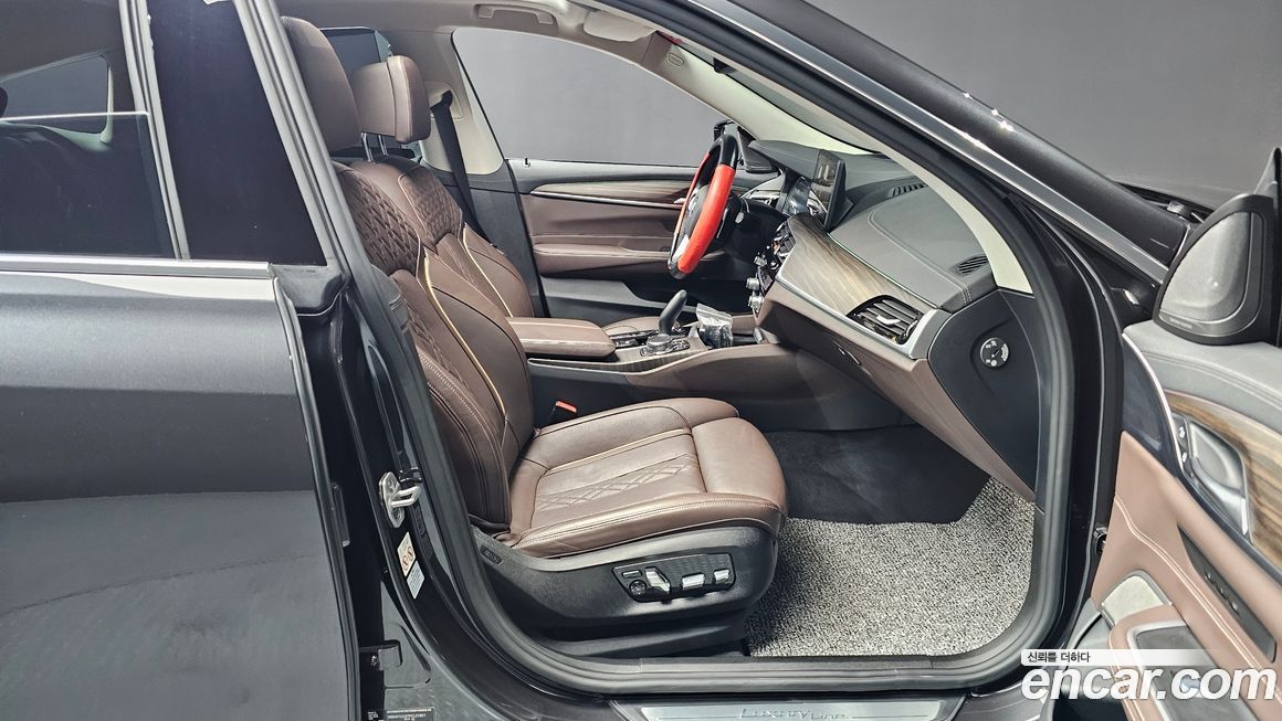 BMW Gran Turismo 2023