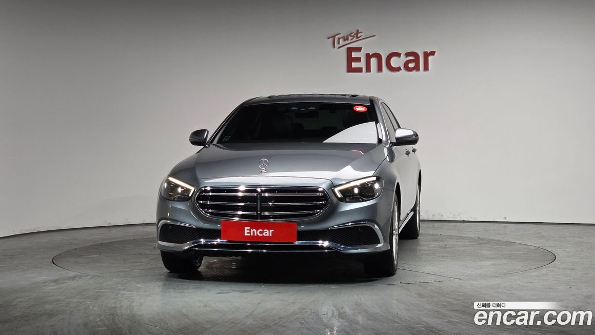 Mercedes-Benz E-Class 2021