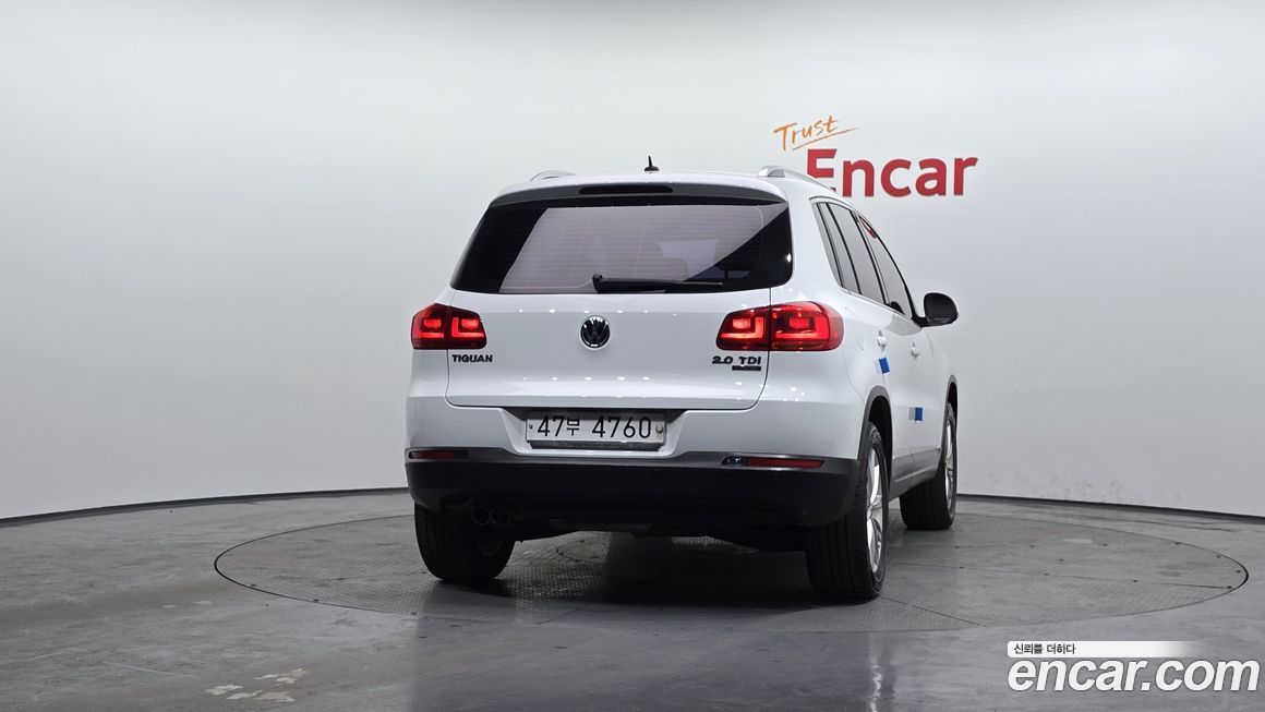 Volkswagen Tiguan 2015
