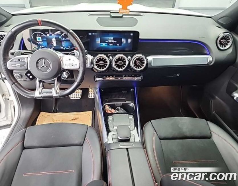 Mercedes-Benz GLB-Class 2023