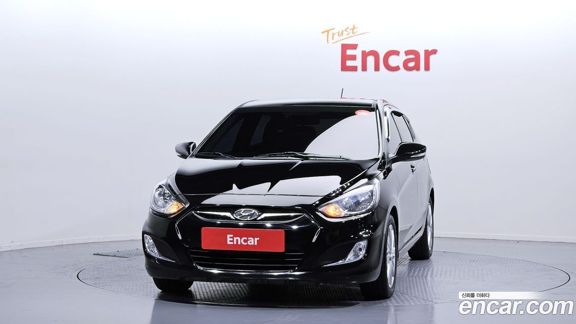 Hyundai Accent 2012
