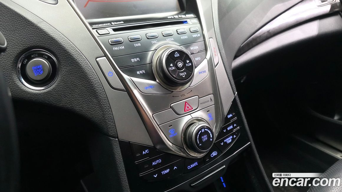 Hyundai Grandeur 2011