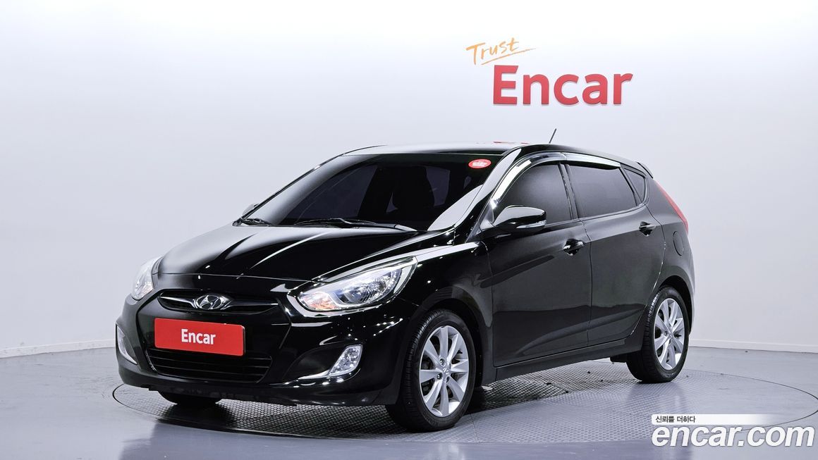 Hyundai Accent 2012