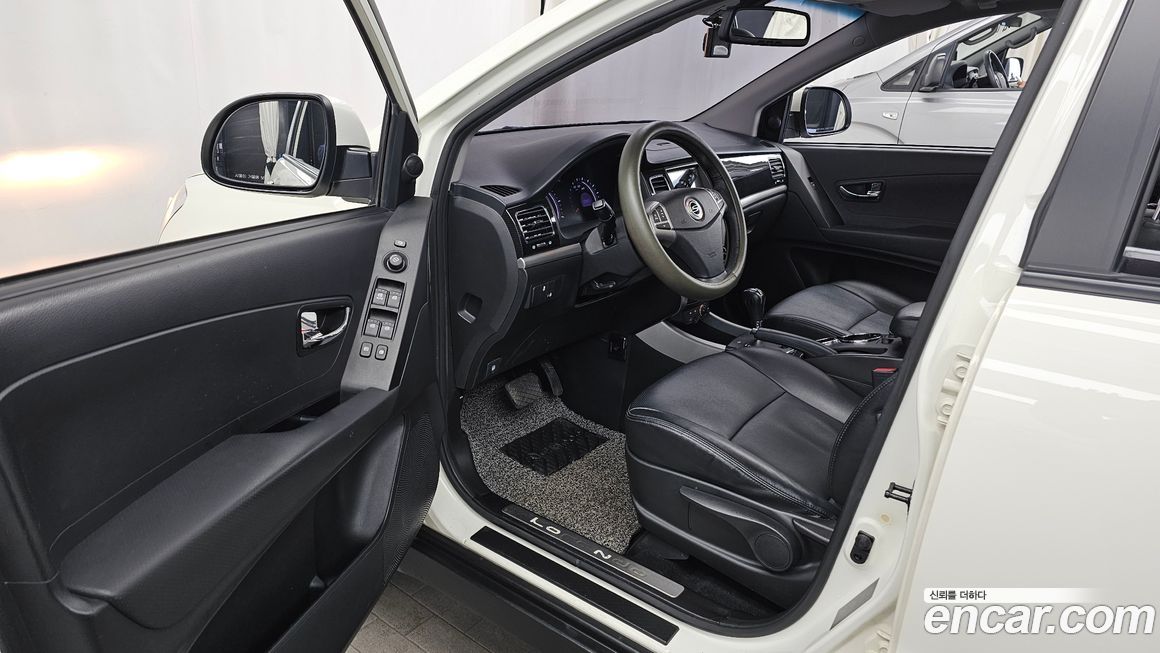 KG_Mobility_Ssangyong KORANDO 2013