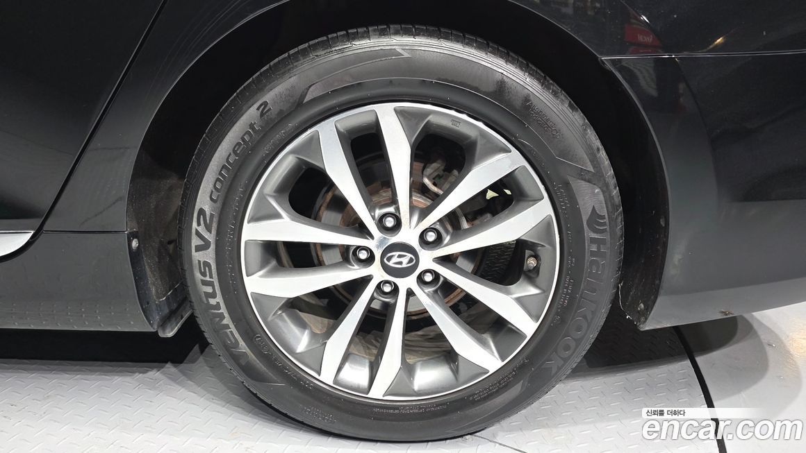 Hyundai Grandeur 2011