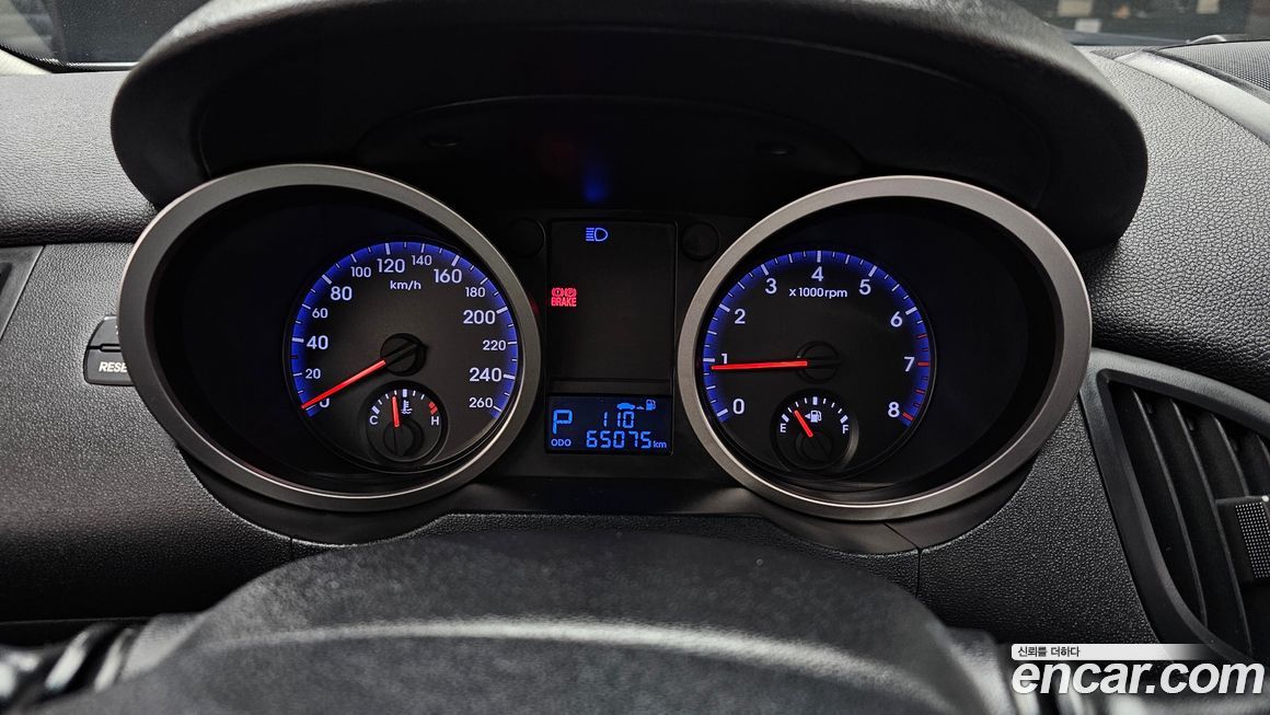 Hyundai Genesis 2010