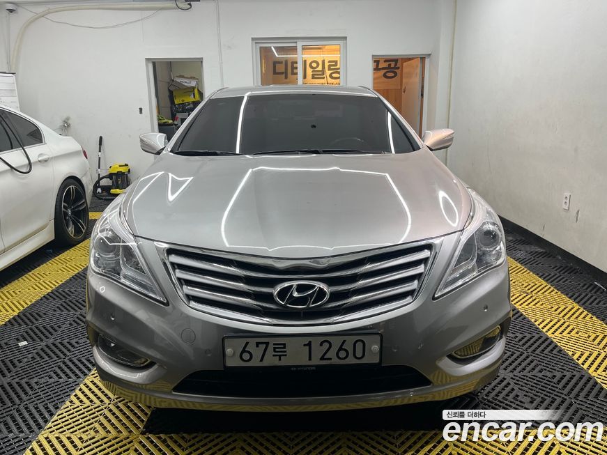 Hyundai Grandeur 2011