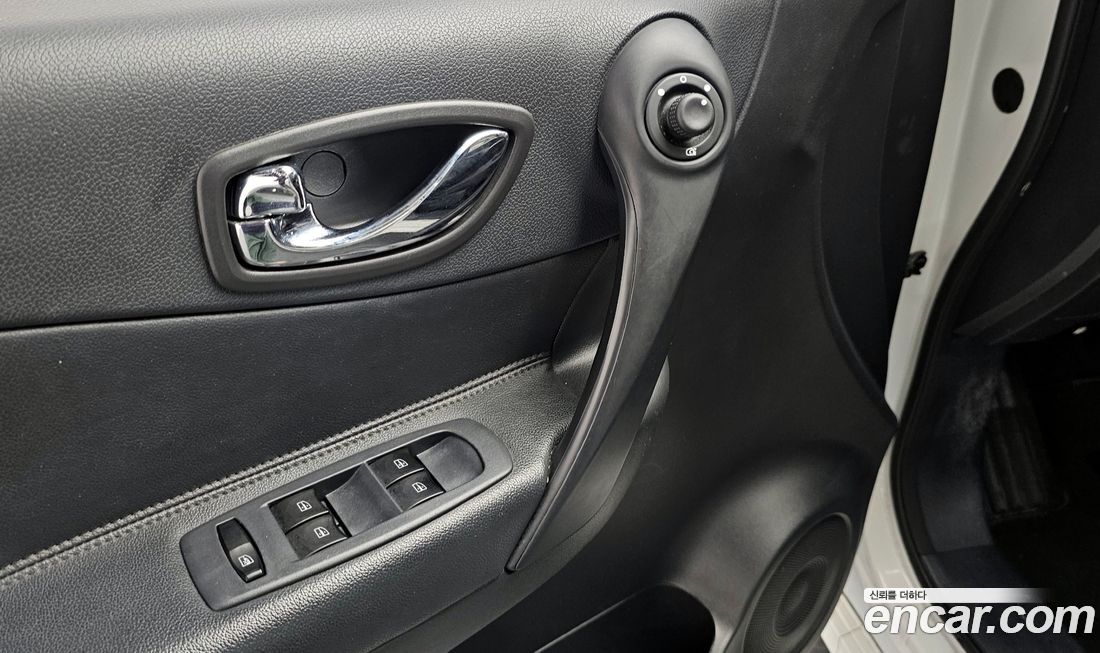 Renault-KoreaSamsung QM5  2015