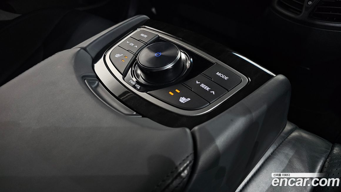 Hyundai Grandeur 2011