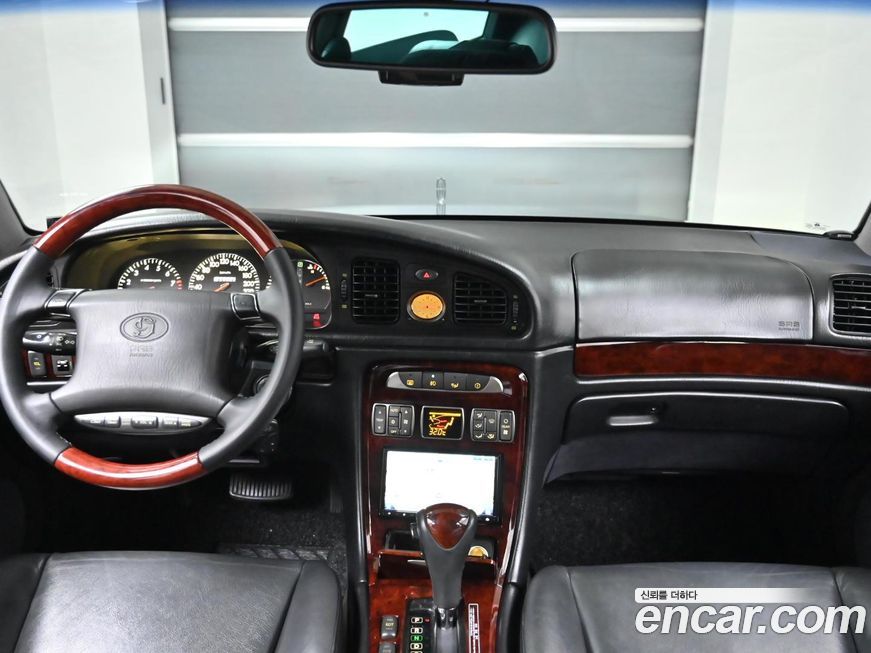 Hyundai Dynasty 2002