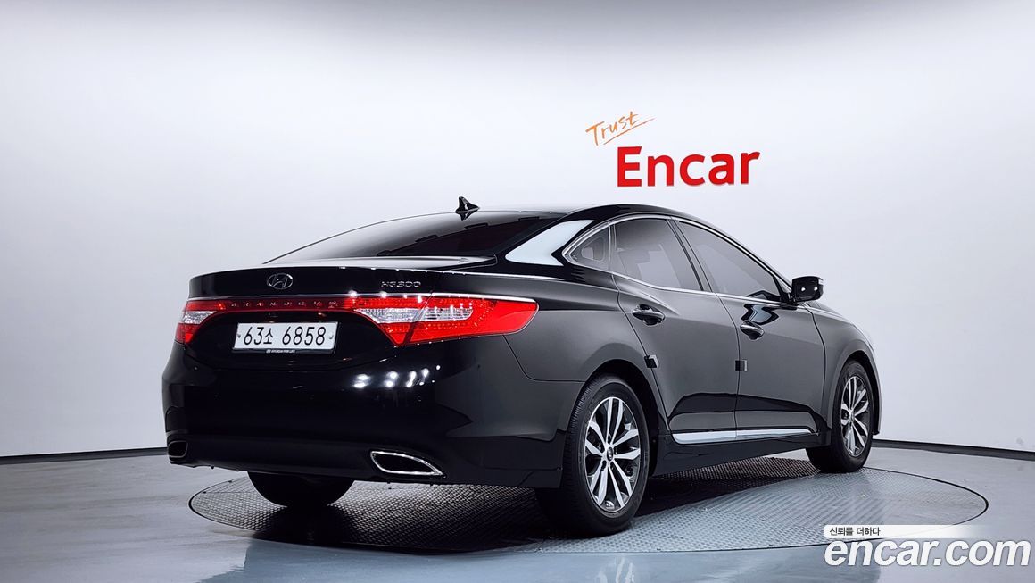 Hyundai Grandeur 2011