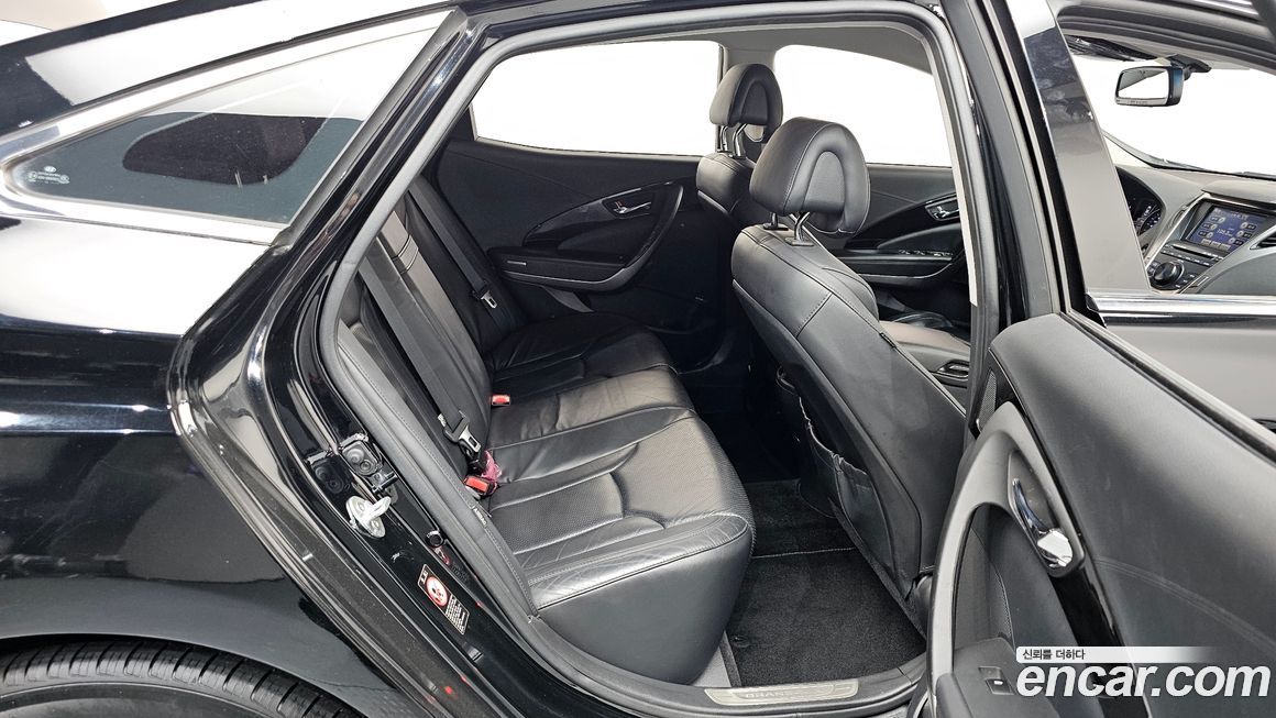 Hyundai Grandeur 2011