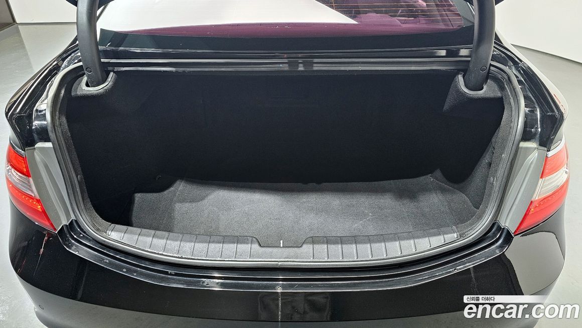 Hyundai Grandeur 2016