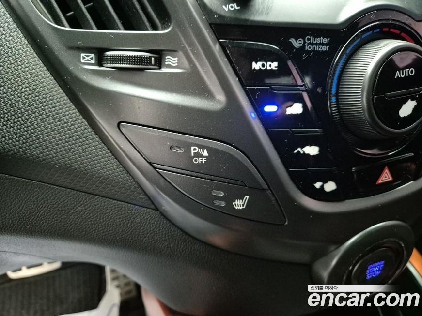 Hyundai Veloster 2016