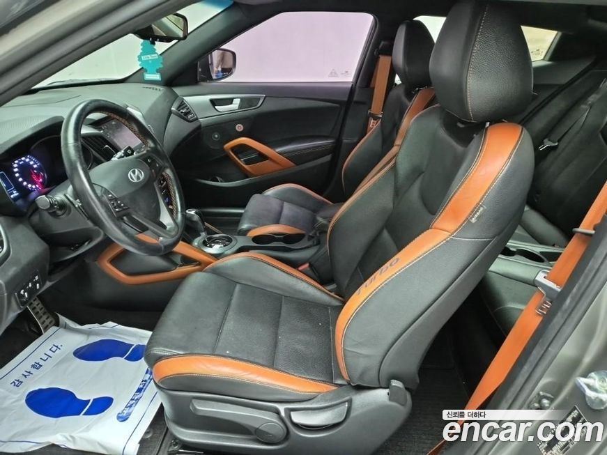 Hyundai Veloster 2016