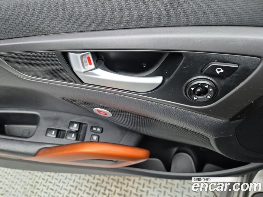 Hyundai Veloster 2016