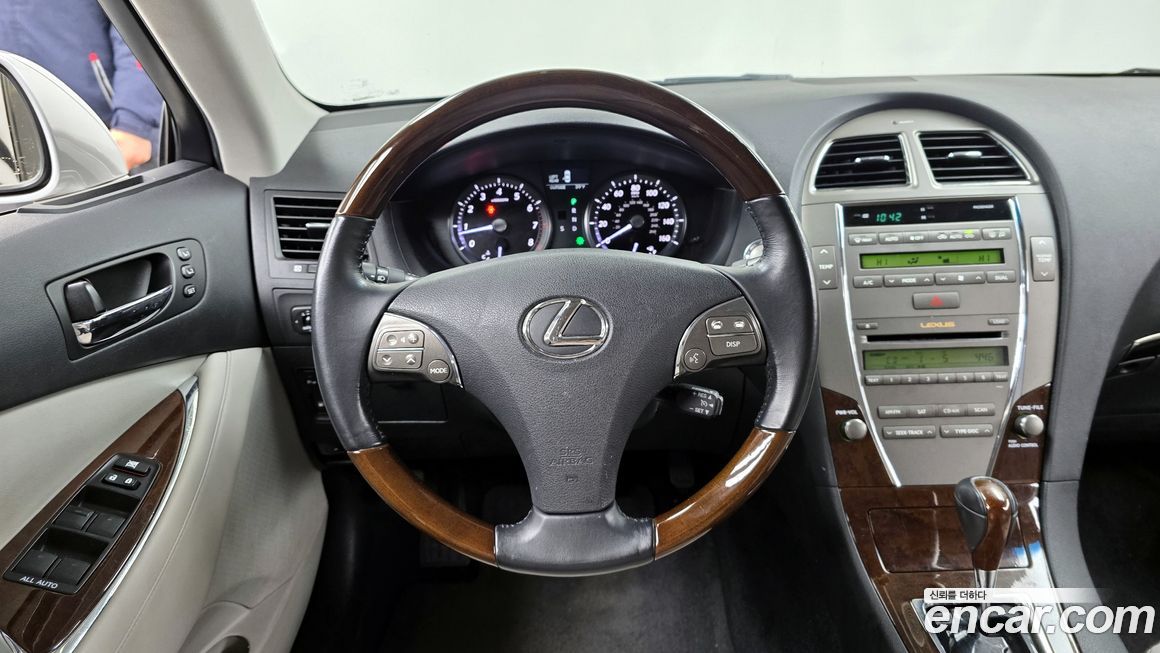 Lexus ES 2011
