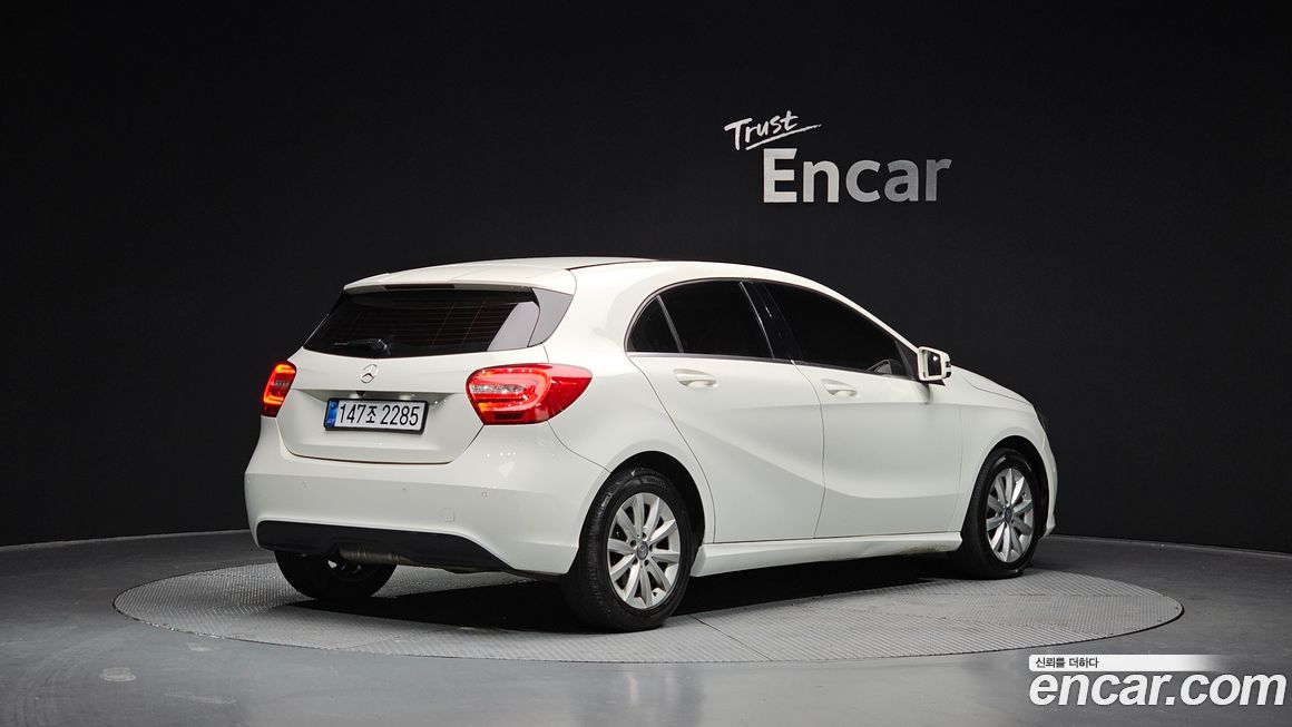 Mercedes-Benz A-Class 2015