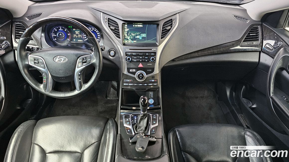 Hyundai Grandeur 2016