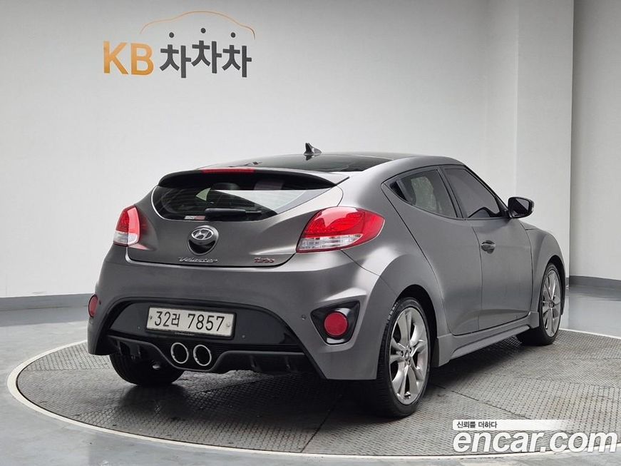Hyundai Veloster 2016