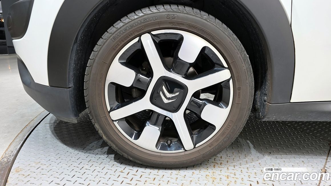 Citroen-DS C4 CACTUS 2017