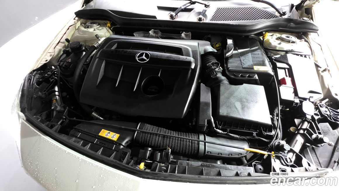 Mercedes-Benz A-Class 2015