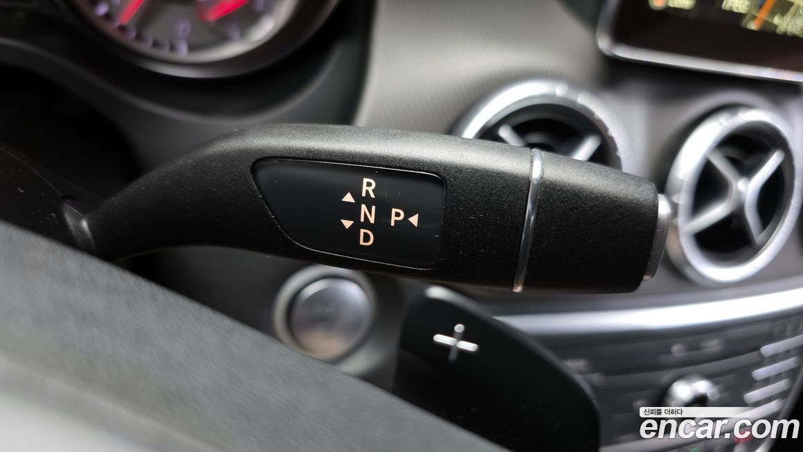 Mercedes-Benz CLA-Class 2016