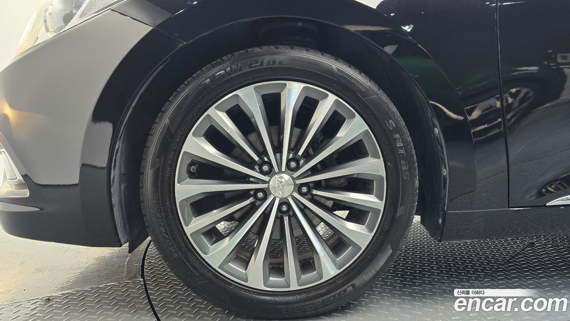 Hyundai Grandeur 2014