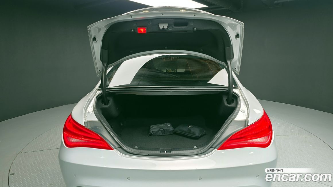 Mercedes-Benz CLA-Class 2016