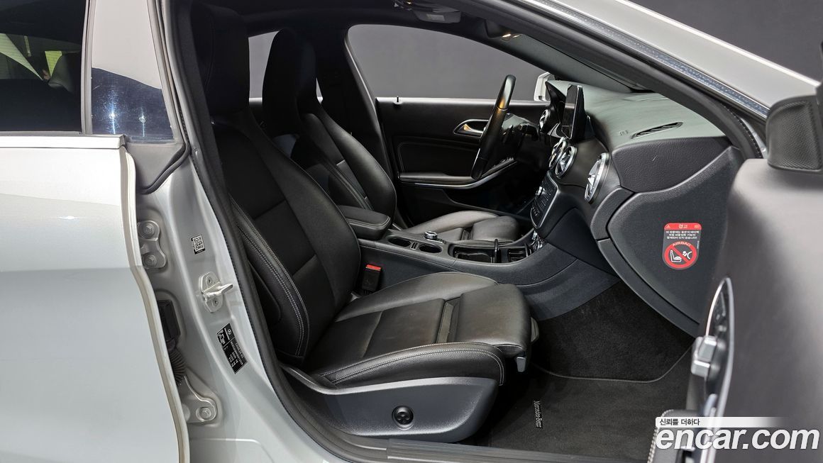 Mercedes-Benz CLA-Class 2016