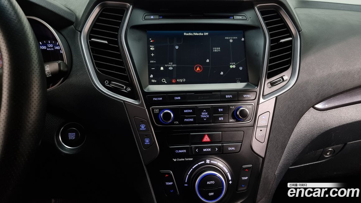 Hyundai Santafe 2015