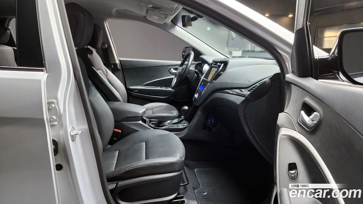 Hyundai Santafe 2015