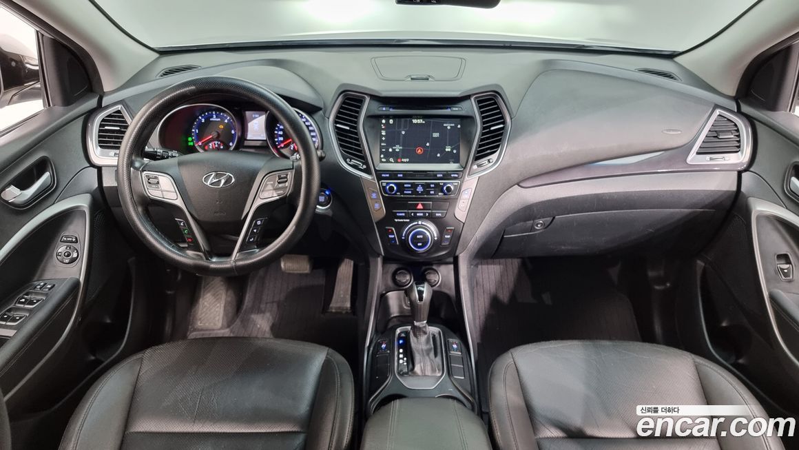 Hyundai Santafe 2015