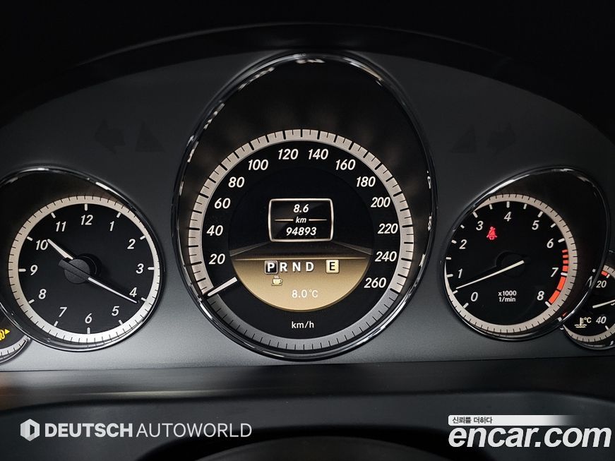 Mercedes-Benz E-Class 2012