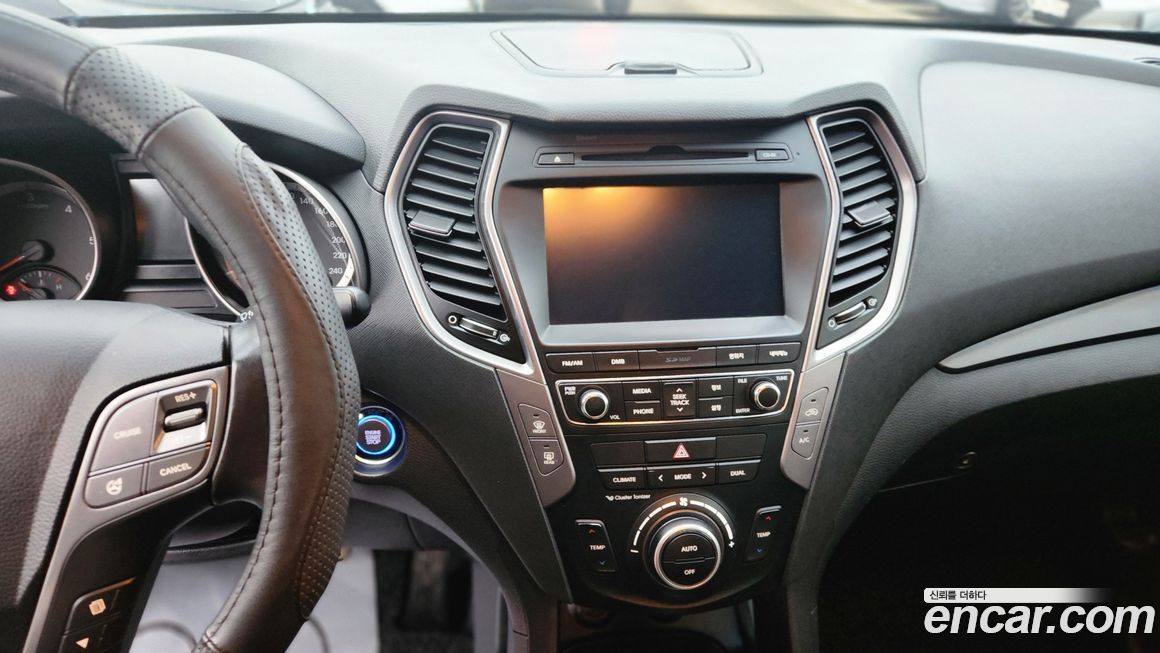 Hyundai Santafe 2015