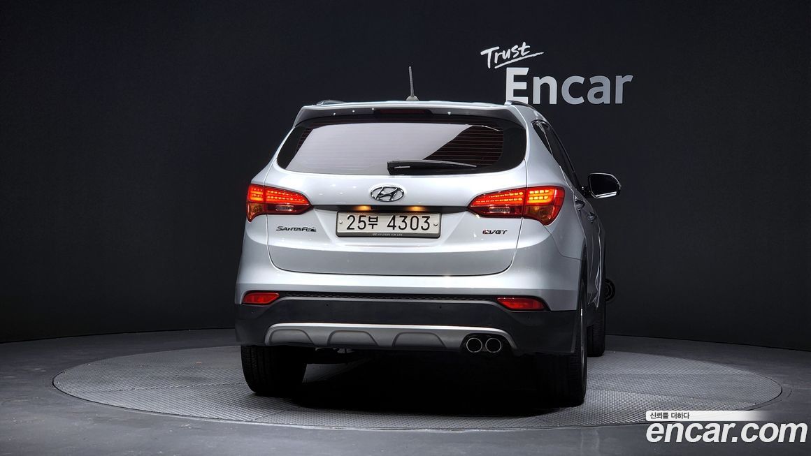 Hyundai Santafe 2015