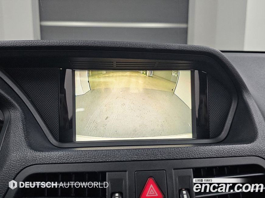 Mercedes-Benz E-Class 2012