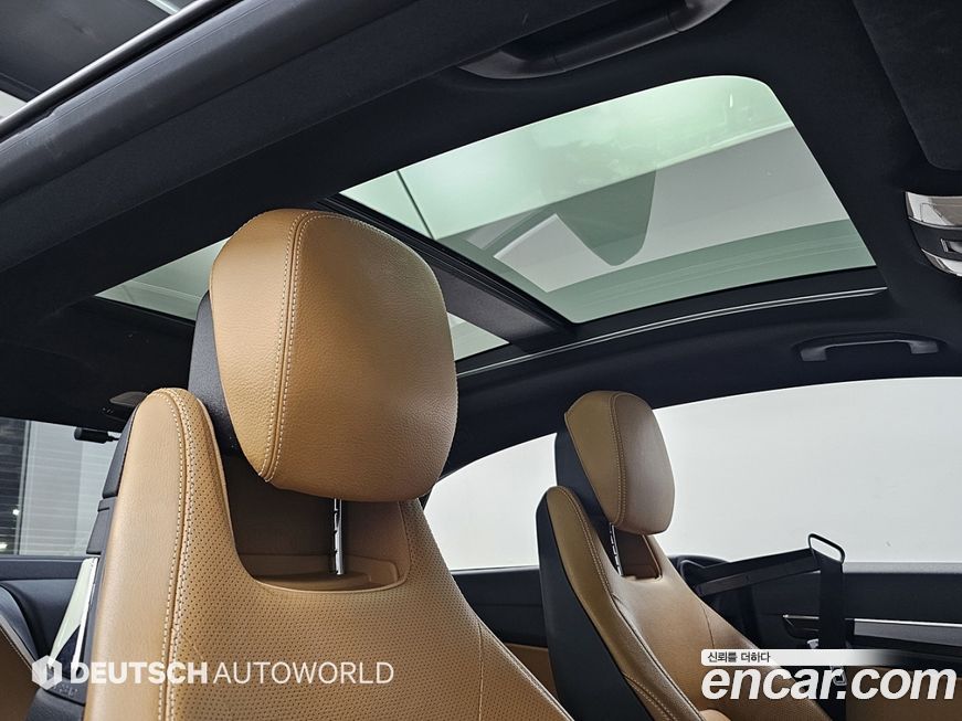 Mercedes-Benz E-Class 2012