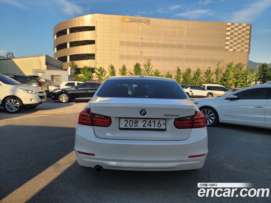 BMW 3-Series 2015