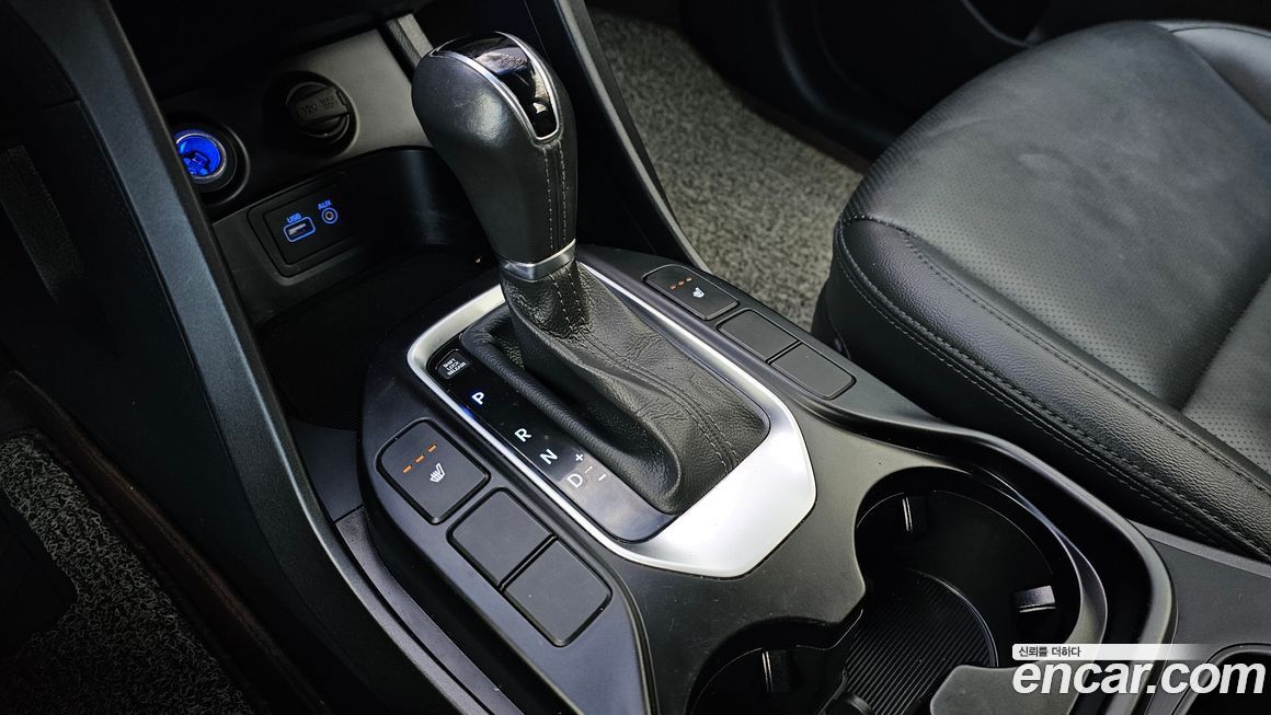 Hyundai Santafe 2016