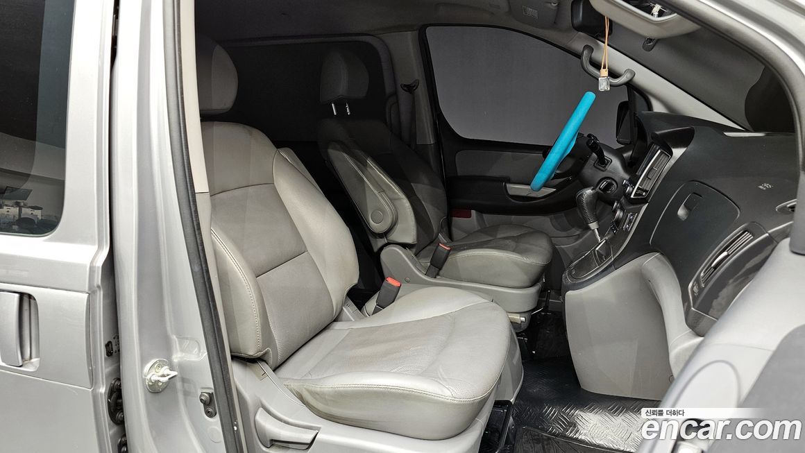 Hyundai Starex 2018