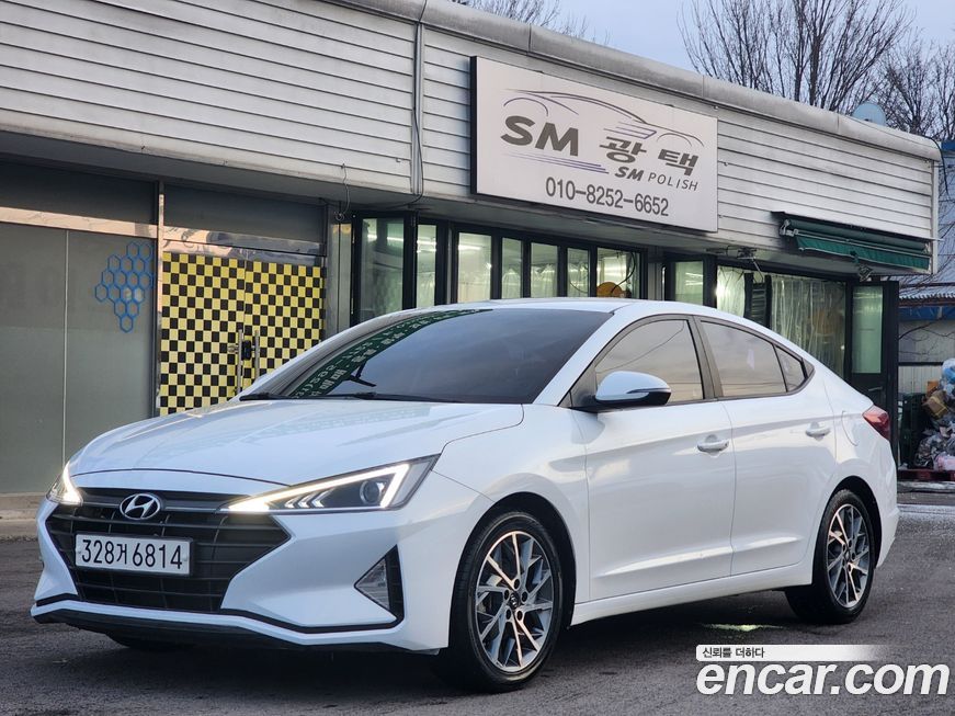 Hyundai AVANTE 2019