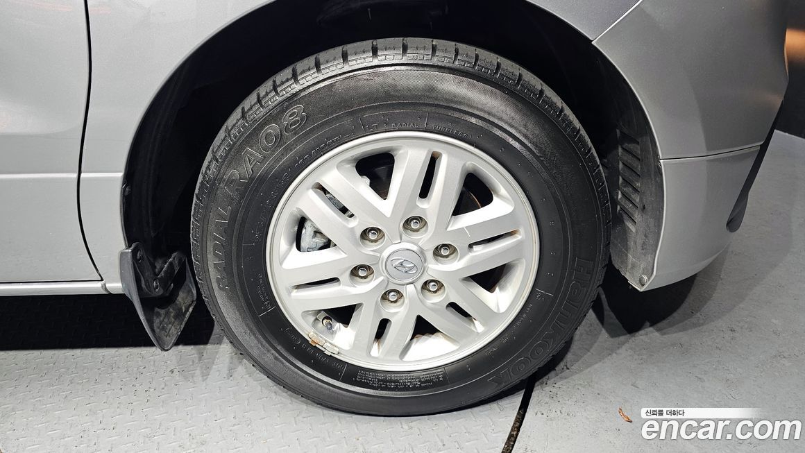 Hyundai Starex 2018