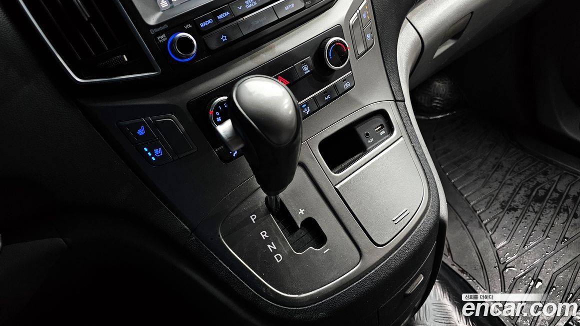 Hyundai Starex 2018