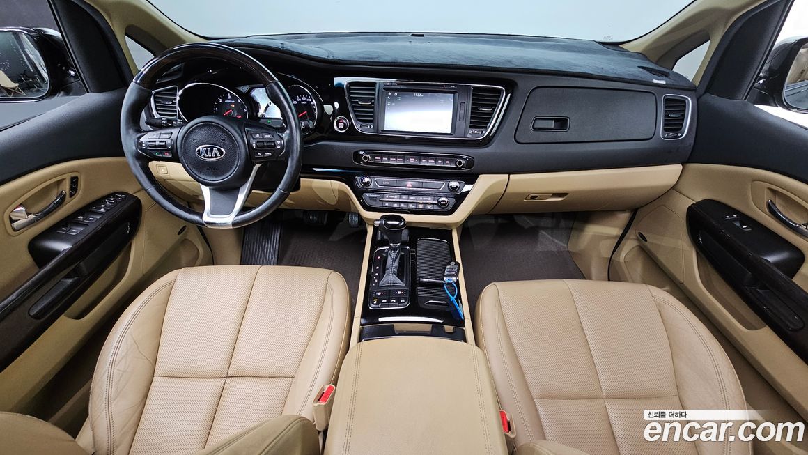 Kia Canival 2016