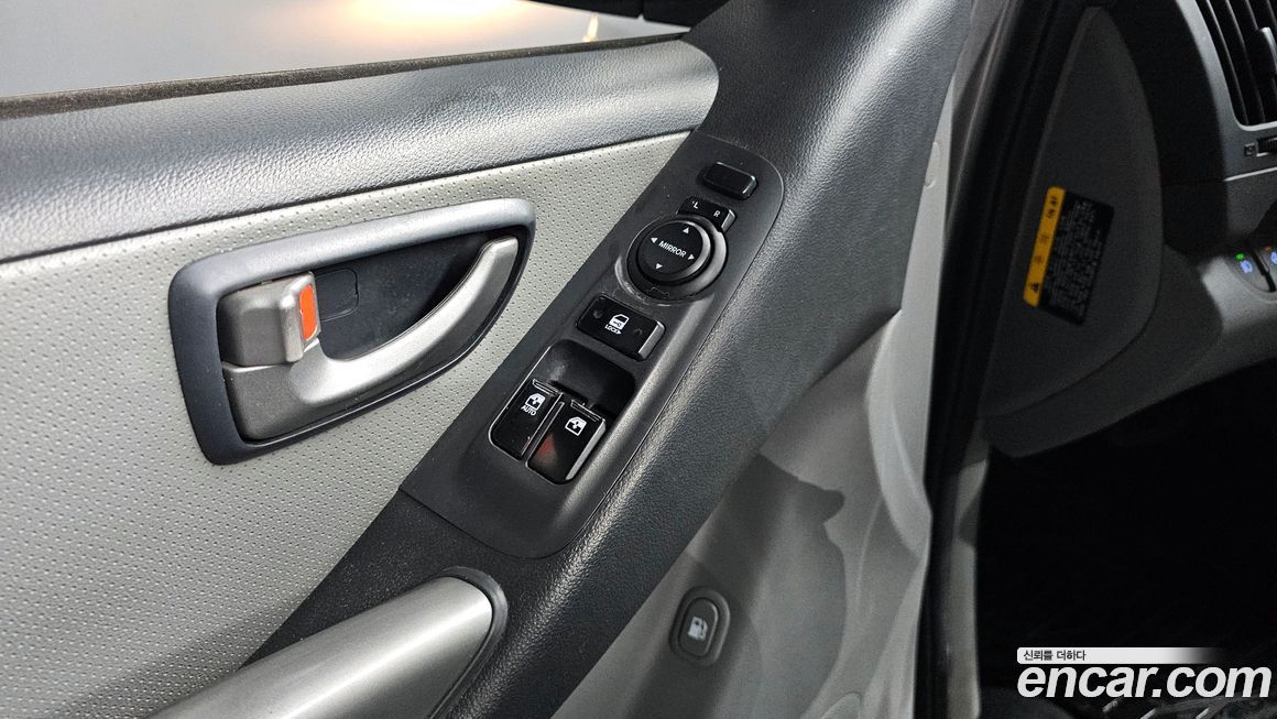 Hyundai Starex 2018