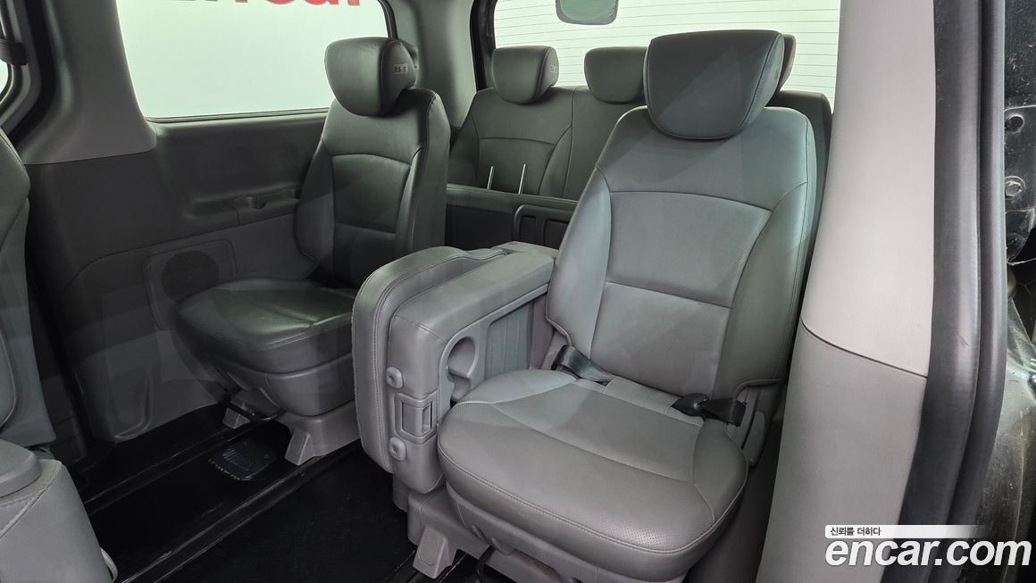 Hyundai Starex 2016