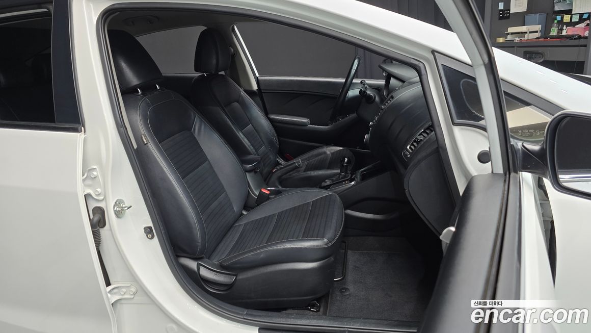 Kia K3 2018